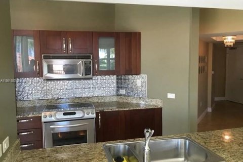 Apartment in Aventura, Florida 2 bedrooms, 121.89 sq.m. № 1892433 - photo 8