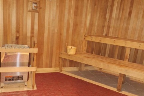 Снять в аренду кондоминиум в Майами, Флорида 1 спальня, 74.88м2, № 2045034 - фото 20