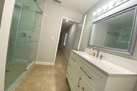 Villa ou maison à louer à Vero Beach, Floride: 3 chambres, 124.49 m2 № 2246082 - photo 6