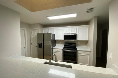 Villa ou maison à louer à Vero Beach, Floride: 3 chambres, 124.49 m2 № 2246082 - photo 4