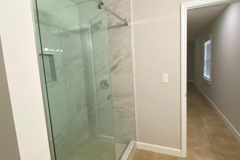 Villa ou maison à louer à Vero Beach, Floride: 3 chambres, 124.49 m2 № 2246082 - photo 8