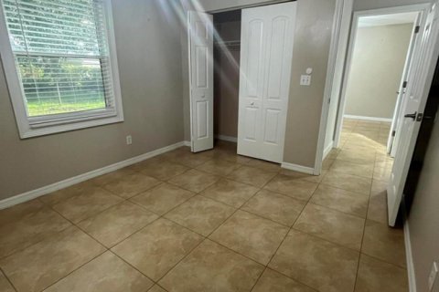 Villa ou maison à louer à Vero Beach, Floride: 3 chambres, 124.49 m2 № 2246082 - photo 14