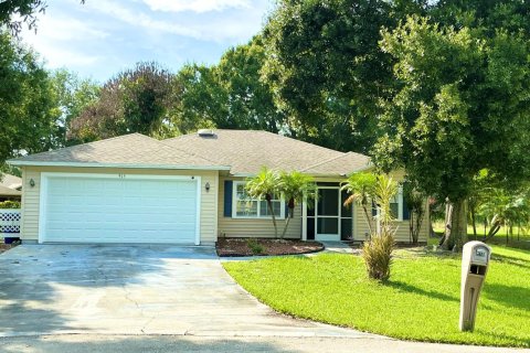 Villa ou maison à Vero Beach, Floride 3 chambres, 124.49 m2 № 2246082