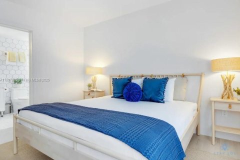 Condominio en venta en Miami Beach, Florida, 1 dormitorio, 41.99 m2 № 1864971 - foto 11