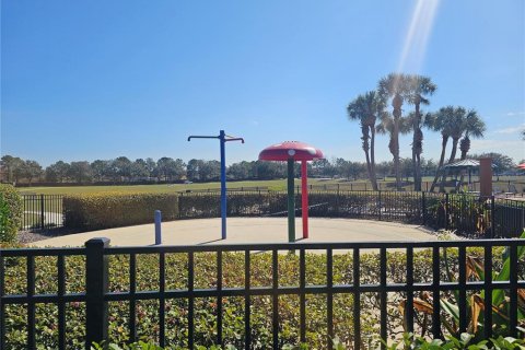 House in Ocala, Florida 2 bedrooms, 157.47 sq.m. № 1551963 - photo 17