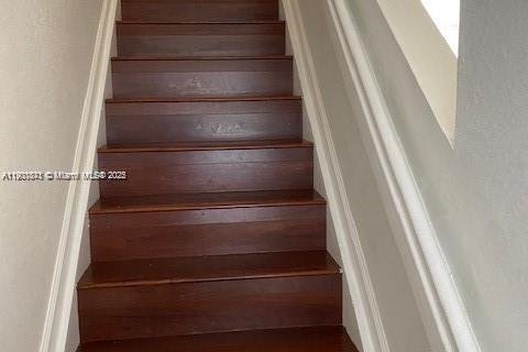 Propiedad comercial en venta en Coral Springs, Florida, 473.89 m2 № 2012163 - foto 10