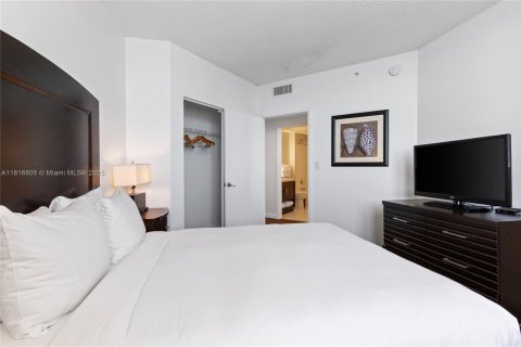 Copropriété à vendre à Sunny Isles Beach, Floride: 3 chambres, 172.8 m2 № 1770644 - photo 18