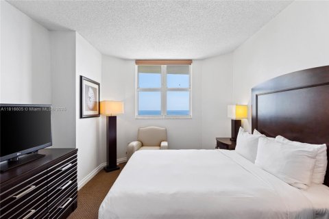 Copropriété à vendre à Sunny Isles Beach, Floride: 3 chambres, 172.8 m2 № 1770644 - photo 16