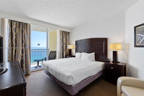 Copropriété à vendre à Sunny Isles Beach, Floride: 3 chambres, 172.8 m2 № 1770644 - photo 19