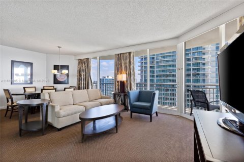Copropriété à vendre à Sunny Isles Beach, Floride: 3 chambres, 172.8 m2 № 1770644 - photo 8