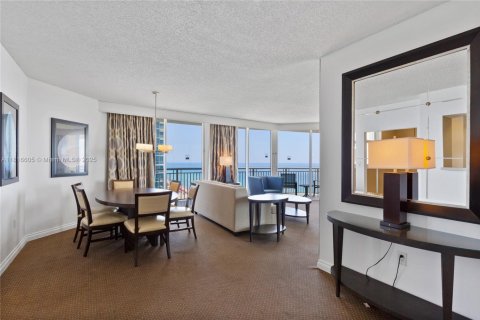 Copropriété à vendre à Sunny Isles Beach, Floride: 3 chambres, 172.8 m2 № 1770644 - photo 3
