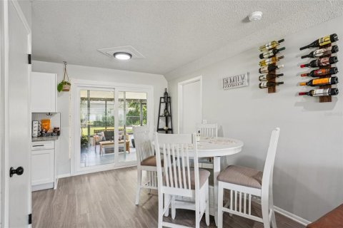Villa ou maison à vendre à Tampa, Floride: 3 chambres, 90.58 m2 № 1845275 - photo 7