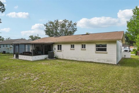 Villa ou maison à vendre à Tampa, Floride: 3 chambres, 90.58 m2 № 1845275 - photo 22