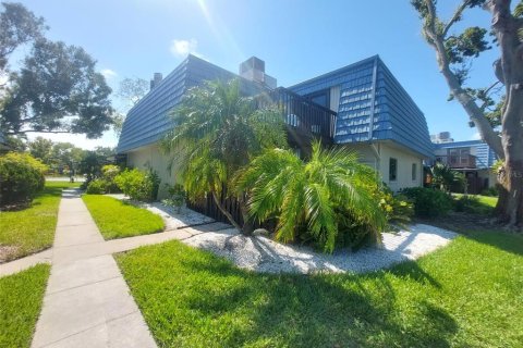 Touwnhouse à vendre à Seminole, Floride: 2 chambres, 133.78 m2 № 2385696 - photo 28