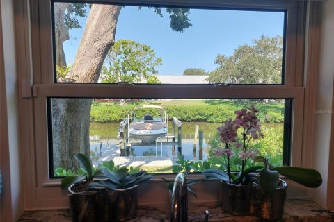 Touwnhouse à vendre à Seminole, Floride: 2 chambres, 133.78 m2 № 2385696 - photo 13