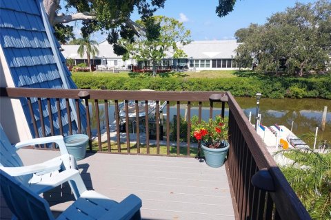 Touwnhouse à vendre à Seminole, Floride: 2 chambres, 133.78 m2 № 2385696 - photo 25