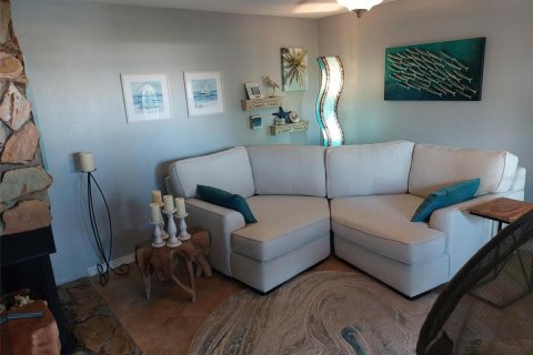 Touwnhouse à vendre à Seminole, Floride: 2 chambres, 133.78 m2 № 2385696 - photo 8