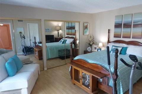 Touwnhouse à vendre à Seminole, Floride: 2 chambres, 133.78 m2 № 2385696 - photo 23