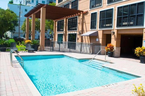 Condo in Miami, Florida, 2 bedrooms  № 1867950 - photo 22