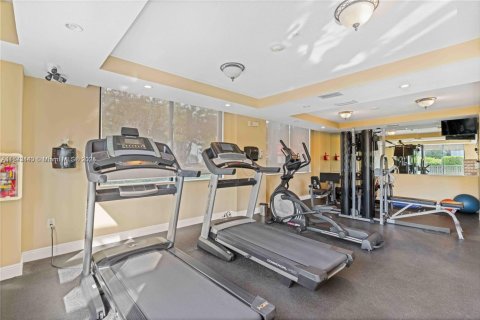 Condo in Miami, Florida, 2 bedrooms  № 1867950 - photo 26