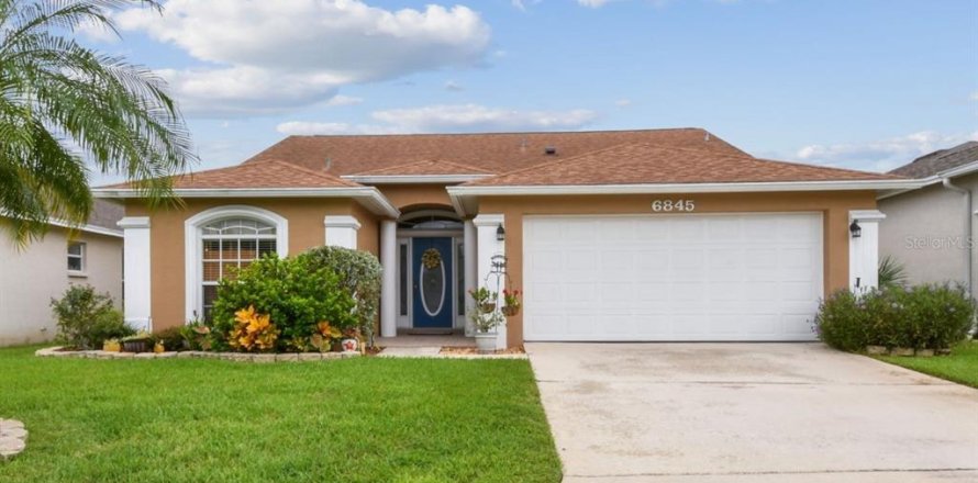 Casa en Lakeland, Florida 3 dormitorios, 166.11 m2 № 1907371