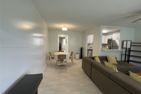 Copropriété à louer à West Palm Beach, Floride: 1 chambre, 60.01 m2 № 1814757 - photo 10