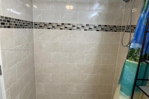 Copropriété à louer à West Palm Beach, Floride: 1 chambre, 60.01 m2 № 1814757 - photo 17