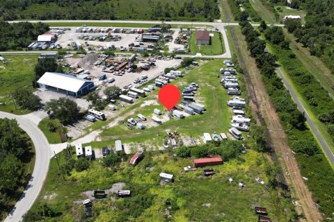 Terreno en venta en Port Charlotte, Florida № 1885010 - foto 3
