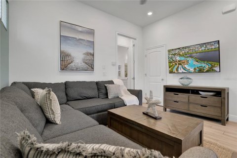 Casa en venta en Kissimmee, Florida, 4 dormitorios, 130.99 m2 № 1810817 - foto 5