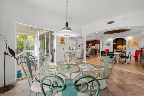 Condo in Sarasota, Florida, 3 bedrooms  № 1531125 - photo 9