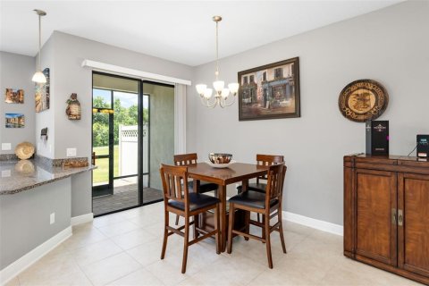 Adosado en venta en Sarasota, Florida, 3 dormitorios, 177.44 m2 № 2258476 - foto 9
