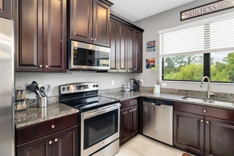 Adosado en venta en Sarasota, Florida, 3 dormitorios, 177.44 m2 № 2258476 - foto 11