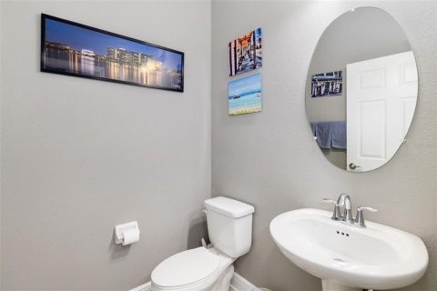 Adosado en venta en Sarasota, Florida, 3 dormitorios, 177.44 m2 № 2258476 - foto 16