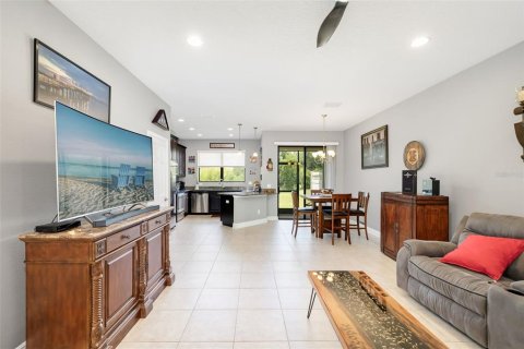 Adosado en venta en Sarasota, Florida, 3 dormitorios, 177.44 m2 № 2258476 - foto 8