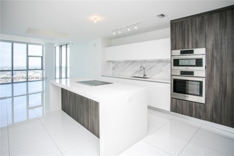 Copropriété à louer à Miami, Floride: 3 chambres, 204.76 m2 № 1850728 - photo 4