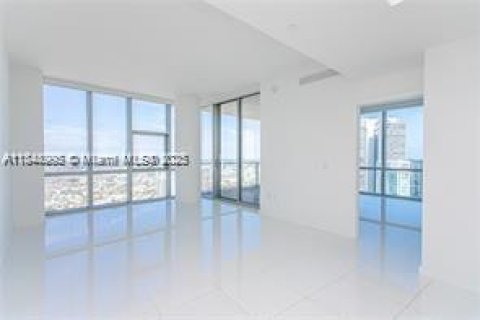 Copropriété à louer à Miami, Floride: 3 chambres, 204.76 m2 № 1850728 - photo 12
