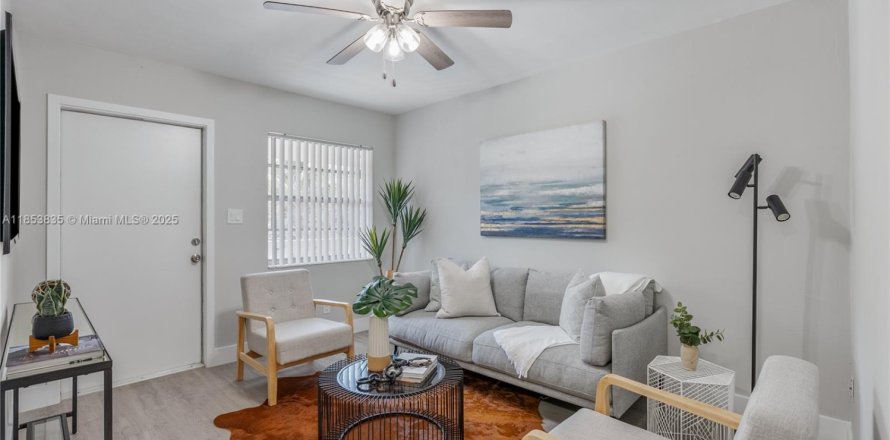 Appartement à Fort Lauderdale, Floride 1 chambre, 821.53 m2 № 1880153