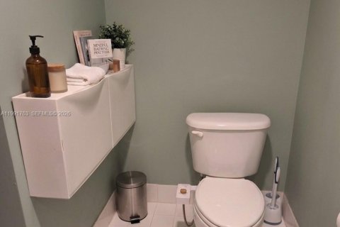 Copropriété à vendre à Miami, Floride: 2 chambres, 82.78 m2 № 2052527 - photo 5