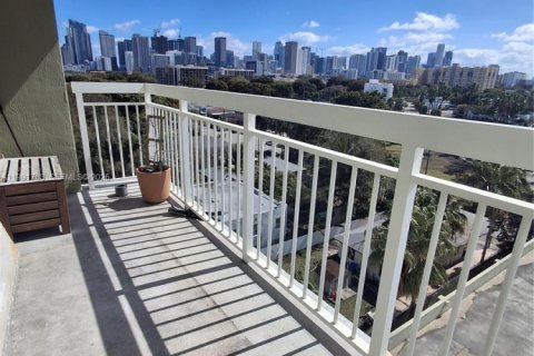 Copropriété à vendre à Miami, Floride: 2 chambres, 82.78 m2 № 2052527 - photo 10