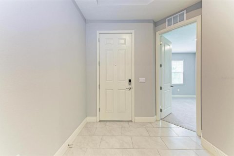 Villa ou maison à louer à Lakewood Ranch, Floride: 4 chambres, 263.66 m2 № 1919278 - photo 5