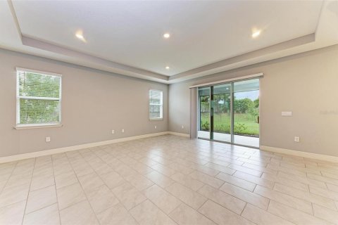 Villa ou maison à louer à Lakewood Ranch, Floride: 4 chambres, 263.66 m2 № 1919278 - photo 7