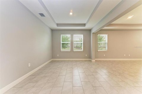 Villa ou maison à louer à Lakewood Ranch, Floride: 4 chambres, 263.66 m2 № 1919278 - photo 20