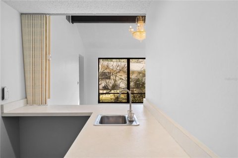Villa ou maison à louer à Homosassa, Floride: 3 chambres, 189.24 m2 № 1765783 - photo 16