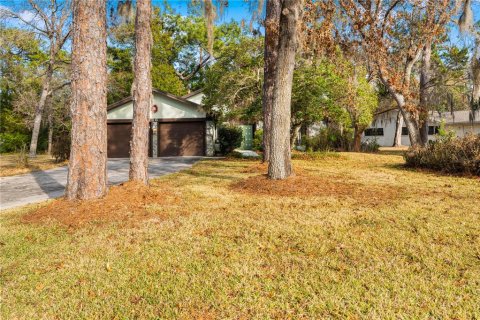 Villa ou maison à louer à Homosassa, Floride: 3 chambres, 189.24 m2 № 1765783 - photo 3