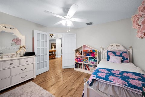 Casa en venta en Davie, Florida, 5 dormitorios, 276.85 m2 № 2010291 - foto 20