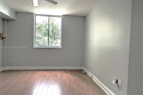 Condo in Plantation, Florida, 1 bedroom  № 2060556 - photo 4