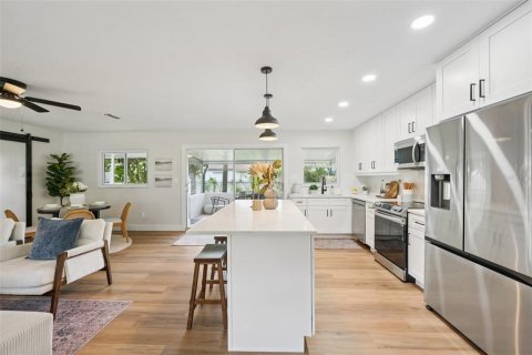 Villa ou maison à vendre à Oldsmar, Floride: 3 chambres, 151.62 m2 № 1885461 - photo 17