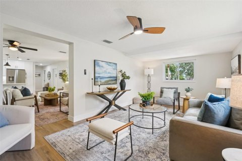Villa ou maison à vendre à Oldsmar, Floride: 3 chambres, 151.62 m2 № 1885461 - photo 10
