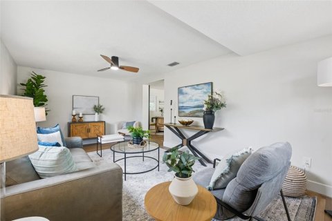 Villa ou maison à vendre à Oldsmar, Floride: 3 chambres, 151.62 m2 № 1885461 - photo 11