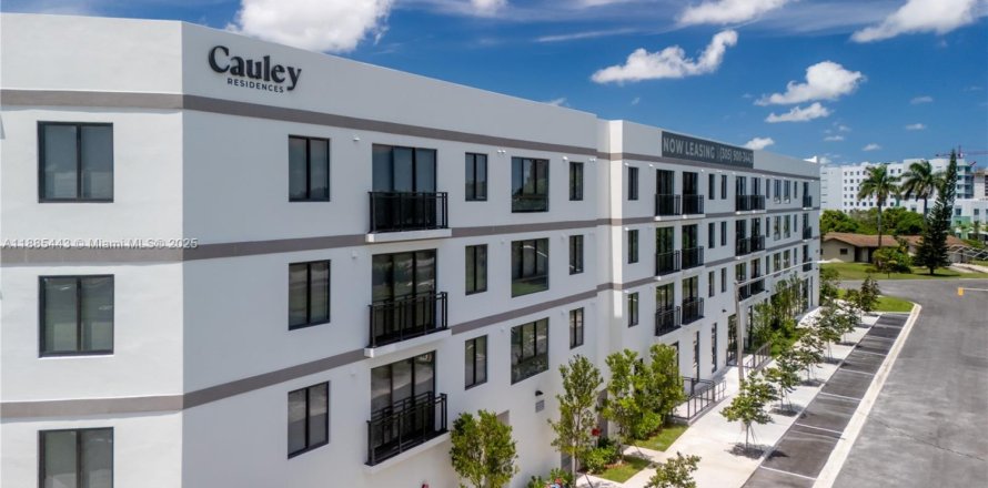 Квартира в Майами, Флорида 1 спальня № 2015501